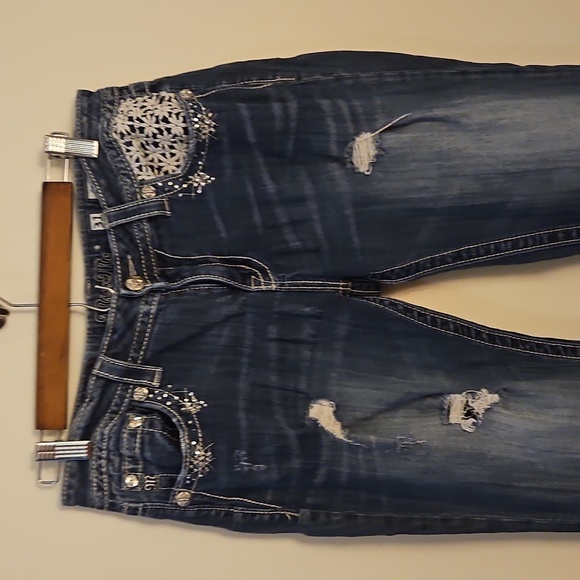 MISS ME Floral Lace Embellished Distressed Mid-rise Cuffed Skinny Denim Jeans - Picture 16 of 16